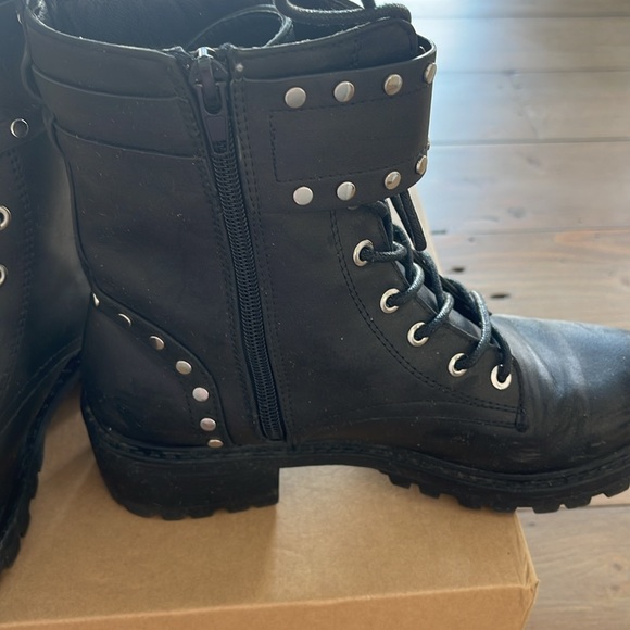Coconuts by Matisse studded combat boot - Picture 5 of 9